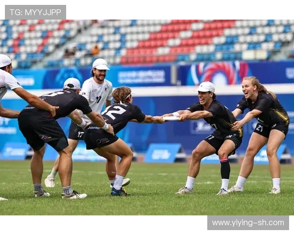 飞盘飞翔:深入了解成都飞盘队的团队精神与竞技意识