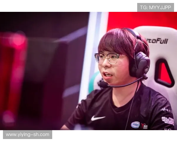 JDG快攻战术解析：成功与失误的深度剖析与反思